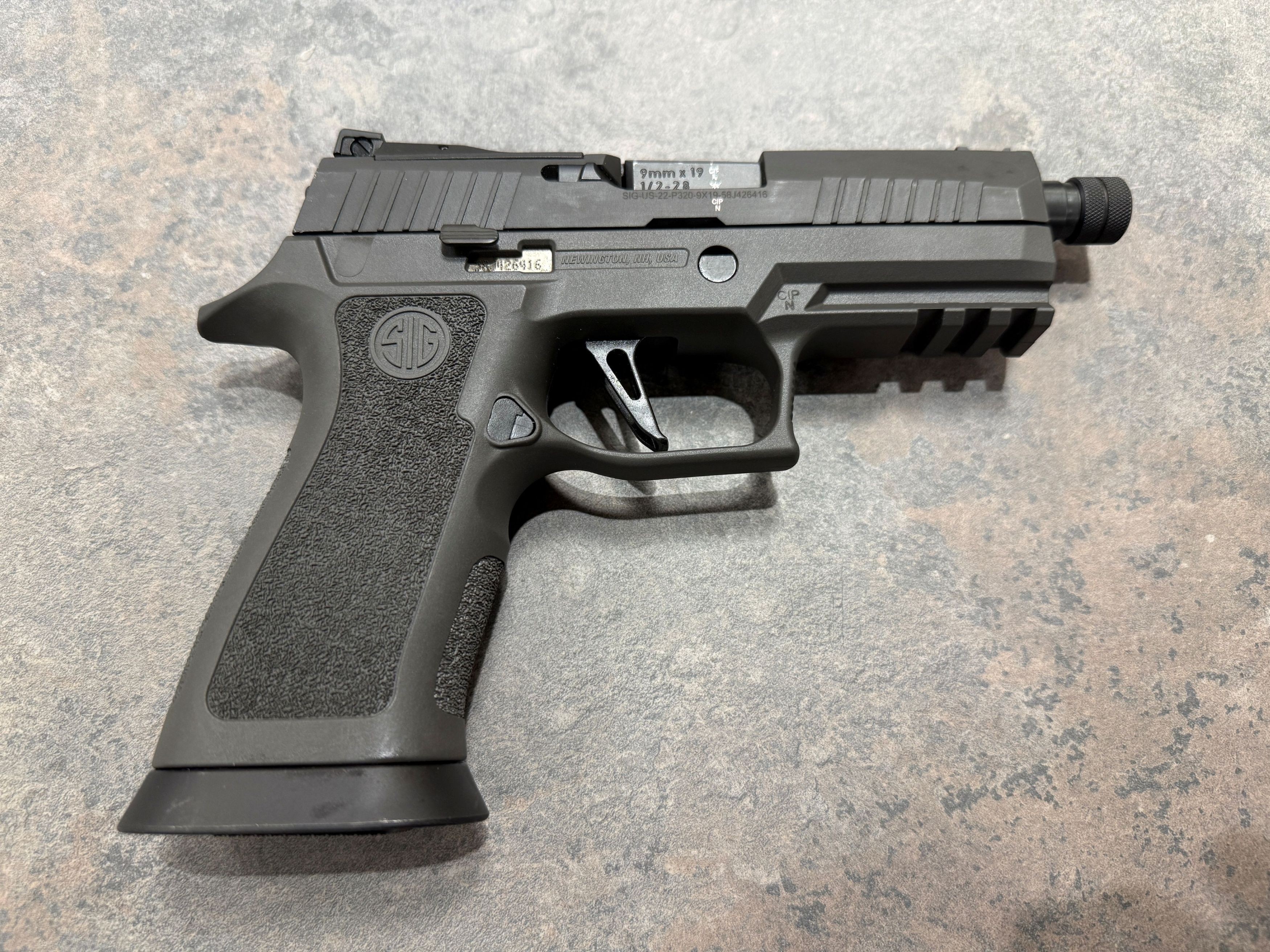 PISTOLET SIG SAUER P320 X-CARRY CAL 9 X 19