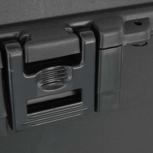 CAISSE PLANO SPORTMANS TRUNK W WHEELS BLACK