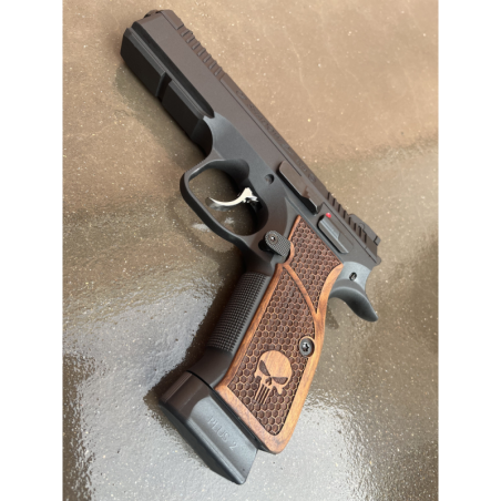 PLAQUETTE BOIS POUR CZ SHADOW PUNISHER